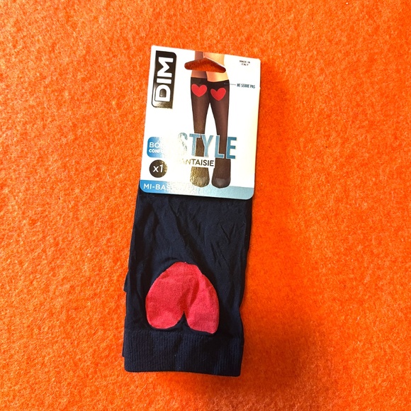 DIM red heart sheer black knee-high fantasy socks made in Italy NWT - Picture 2 of 6